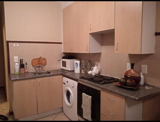 1 BEDROOM PROPERTY TO RENT IN KARENPARK